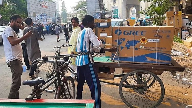 Middle-class: Dip into savings to cope with heat