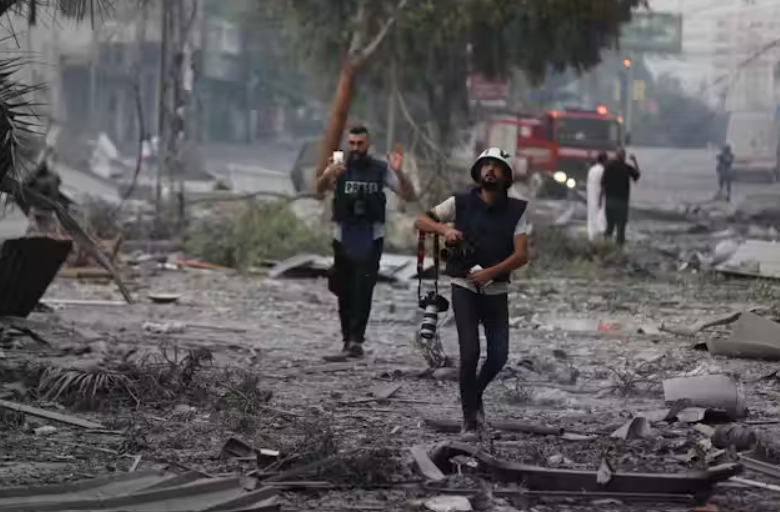 Israeli Raids in Jenin Kill 25 Palestinians, Displace Thousands Amid Intensified West Bank Assault